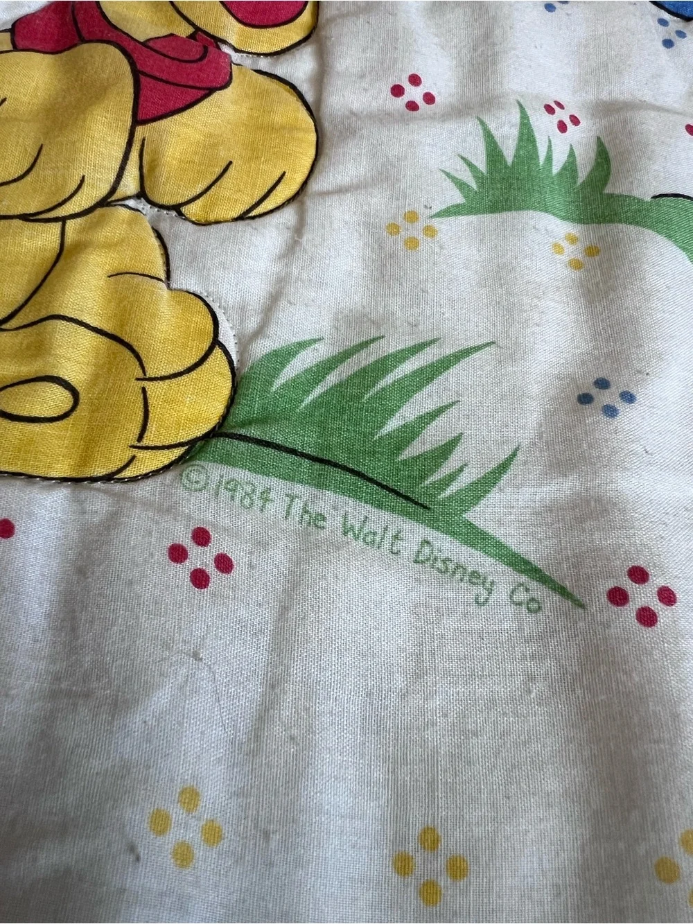 Vintage 1984 Dundee Disney Babies crib quilt